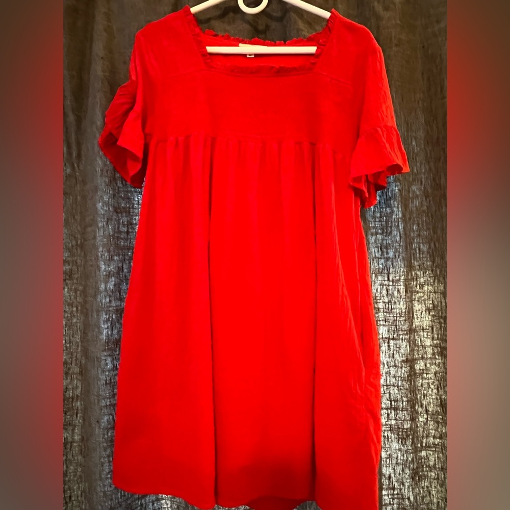 entro romantic red dress! Medium!
